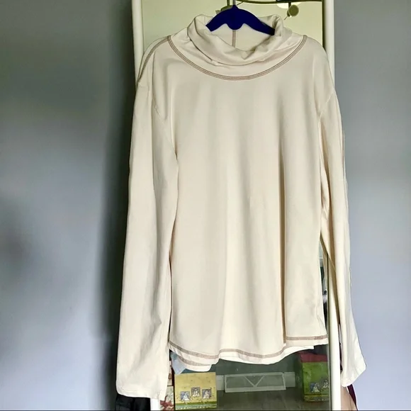 Prana Cowl Neck Sweater / Sweatshirt Size Large, Super Soft, Neutral Color! - Picture 4 of 7